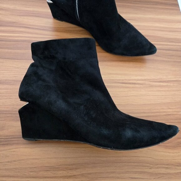 Alexander Wang Women's Black Suede Pointed Toe Boots - Picture 3 of 13